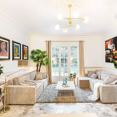Grand & Classy With Private Garden, Des Ammonites Appartamento Meudon